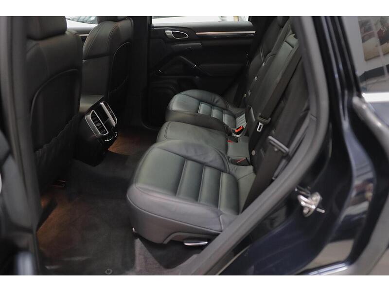 Porsche Cayenne 3.0 TD V6 TiptronicS 4WD Euro 6 (s/s) 5dr - U81