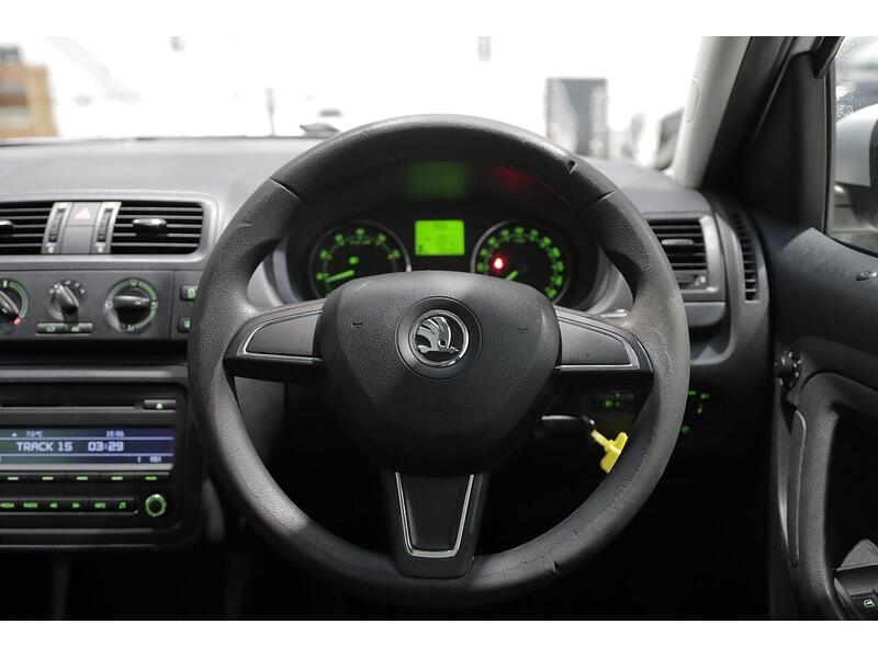 Skoda Roomster 1.2 TSI SE Action MPV 5dr Petrol Manual Euro 5 (86 ps) - U94