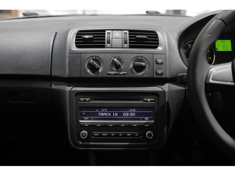 Skoda Roomster 1.2 TSI SE Action MPV 5dr Petrol Manual Euro 5 (86 ps) - U94