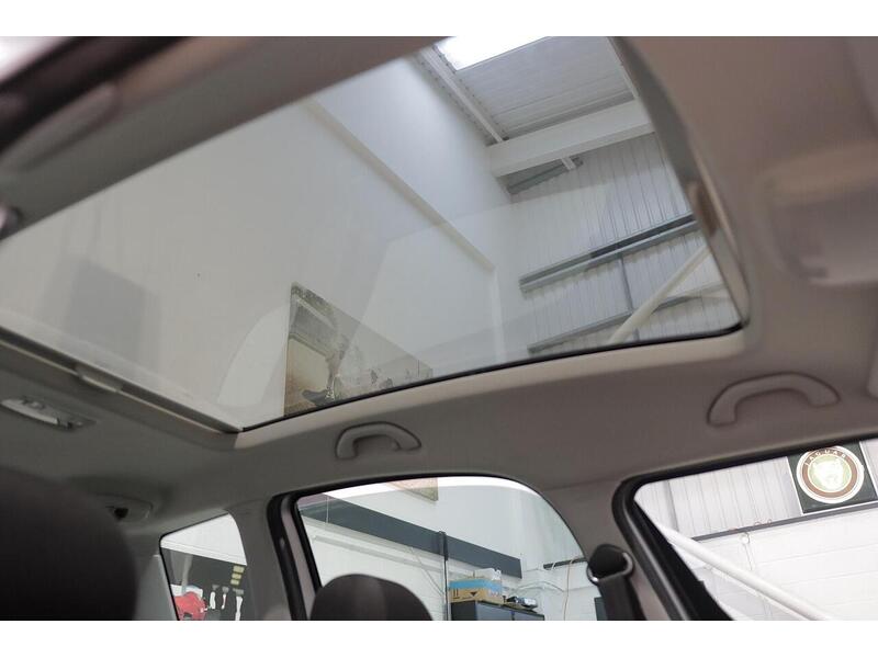 Skoda Roomster 1.2 TSI SE Action MPV 5dr Petrol Manual Euro 5 (86 ps) - U94