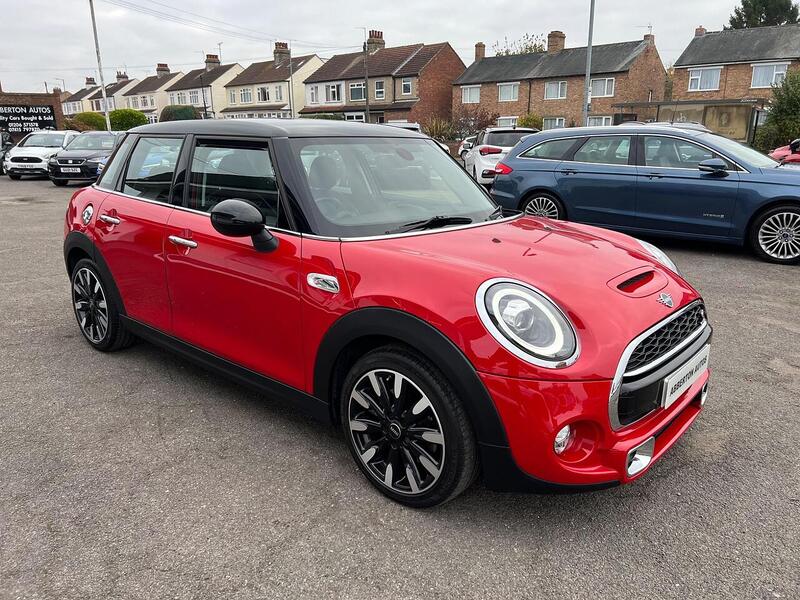 MINI Hatch Hatch 2.0 Cooper S Exclusive Euro 6 (s/s) 5dr - U1302107