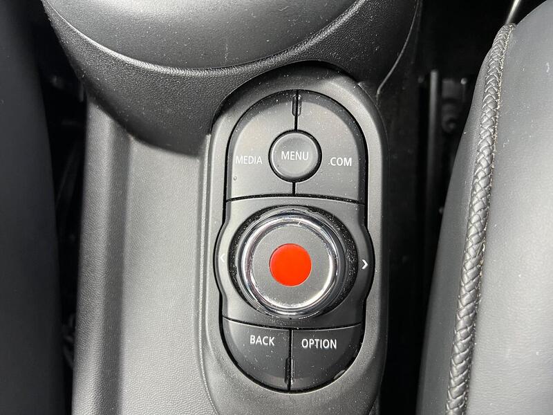 MINI Hatch Hatch 2.0 Cooper S Exclusive Euro 6 (s/s) 5dr - U1302107