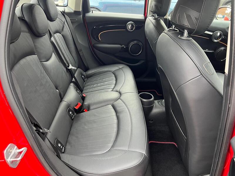 MINI Hatch Hatch 2.0 Cooper S Exclusive Euro 6 (s/s) 5dr - U1302107