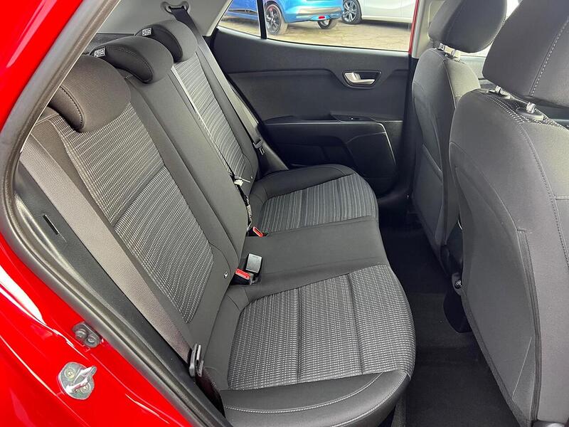 Kia Stonic Stonic 1.0 T-GDi 2 DCT Euro 6 (s/s) 5dr - U1395113