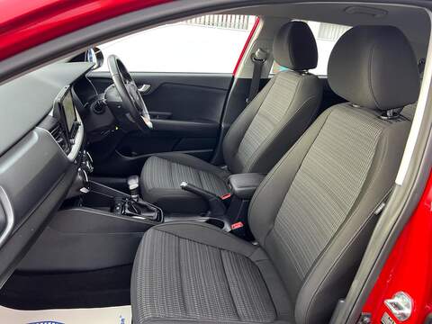 Kia Stonic Stonic 1.0 T-GDi 2 DCT Euro 6 (s/s) 5dr - U1395113