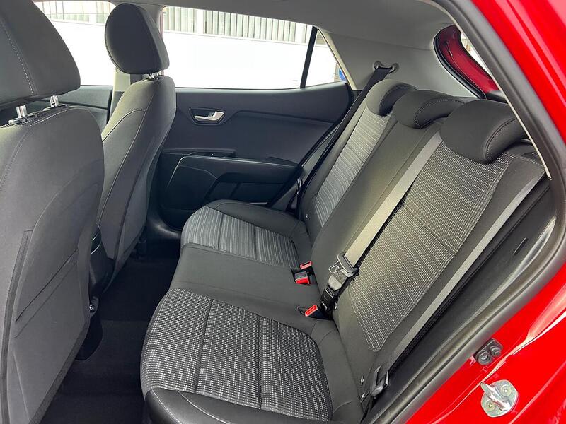 Kia Stonic Stonic 1.0 T-GDi 2 DCT Euro 6 (s/s) 5dr - U1395113