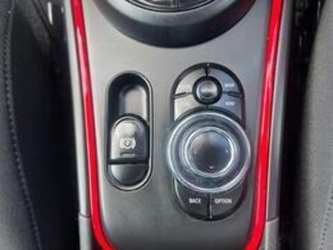 MINI Countryman 1.5 Cooper Sport Steptronic Euro 6 (s/s) 5dr - U1476267