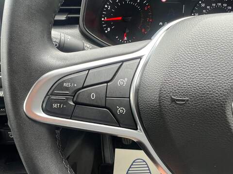 Renault Clio Clio 1.0 TCe Iconic Edition Euro 6 (s/s) 5dr - U1485951