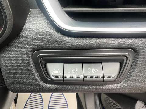 Renault Clio Clio 1.0 TCe Iconic Edition Euro 6 (s/s) 5dr - U1485951