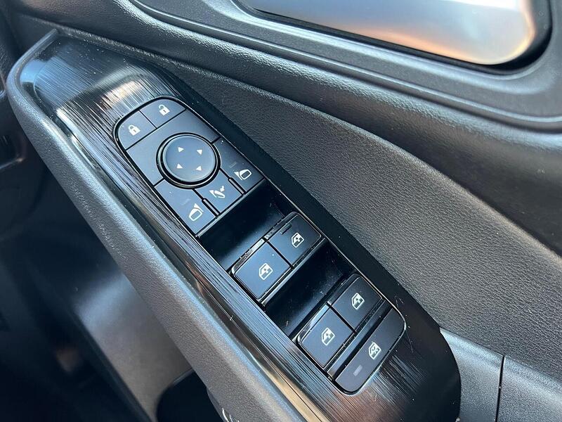 Nissan Qashqai Qashqai 1.3 DIG-T MHEV Acenta Premium Euro 6 (s/s) 5dr - U1495809