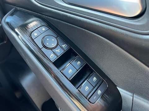 Nissan Qashqai Qashqai 1.3 DIG-T MHEV Acenta Premium Euro 6 (s/s) 5dr - U1495809