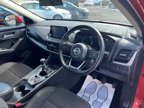 Nissan Qashqai Qashqai 1.3 DIG-T MHEV Acenta Premium Euro 6 (s/s) 5dr - U1495809