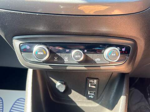 Vauxhall Crossland Crossland 1.2 Turbo Ultimate Euro 6 (s/s) 5dr - U1534867