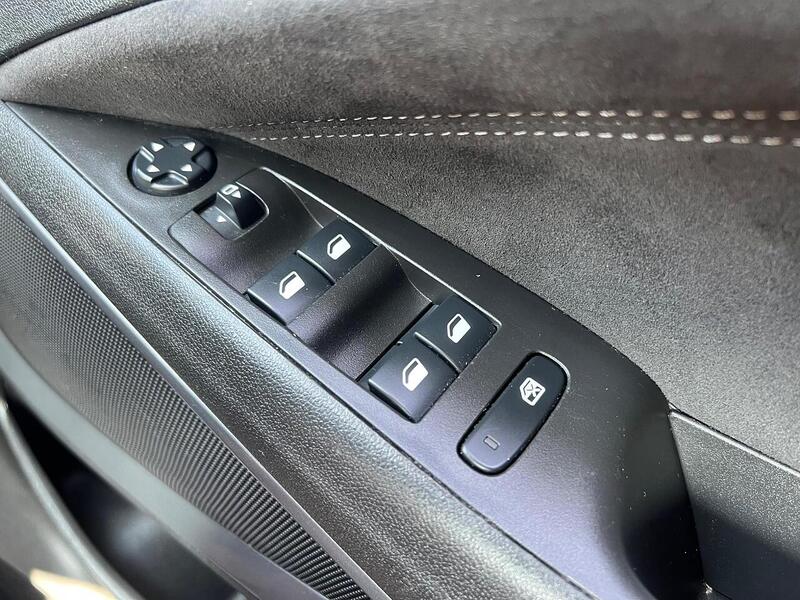 Vauxhall Crossland Crossland 1.2 Turbo Ultimate Euro 6 (s/s) 5dr - U1534867