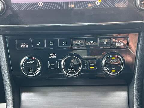 Skoda Superb Superb 2.0 TSI SE L DSG Euro 6 (s/s) 5dr - U1625031