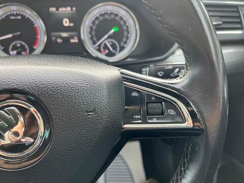 Skoda Superb Superb 2.0 TSI SE L DSG Euro 6 (s/s) 5dr - U1625031