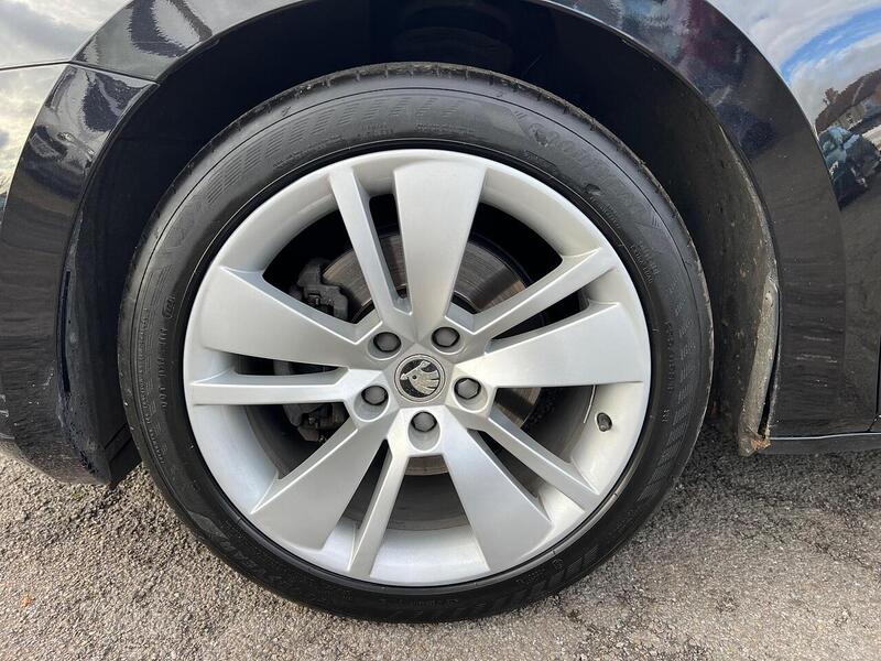 Skoda Superb Superb 2.0 TSI SE L DSG Euro 6 (s/s) 5dr - U1625031