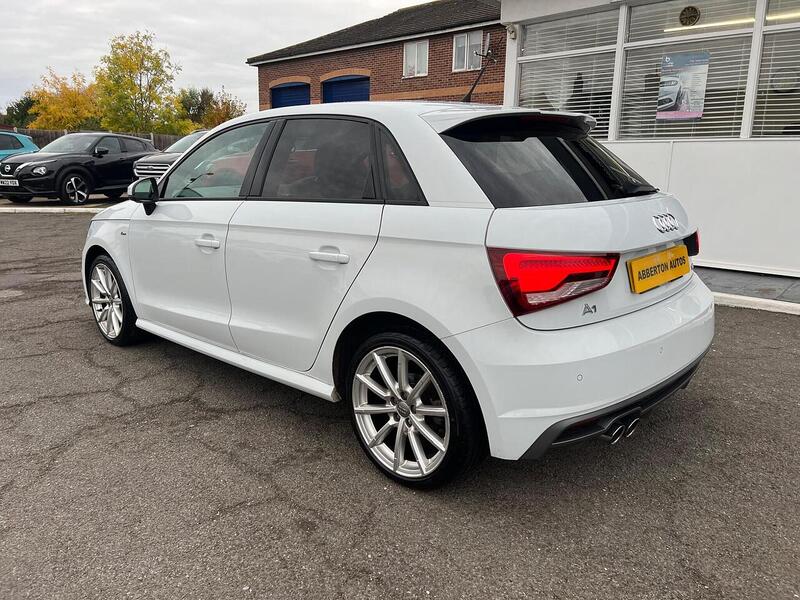 Audi A1 A1 1.4 TFSI S line Sportback S Tronic Euro 6 (s/s) 5dr - U1640692