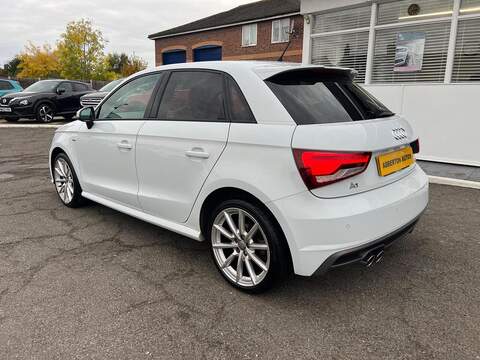 Audi A1 A1 1.4 TFSI S line Sportback S Tronic Euro 6 (s/s) 5dr - U1640692