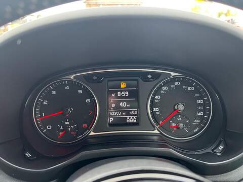 Audi A1 A1 1.4 TFSI S line Sportback S Tronic Euro 6 (s/s) 5dr - U1640692