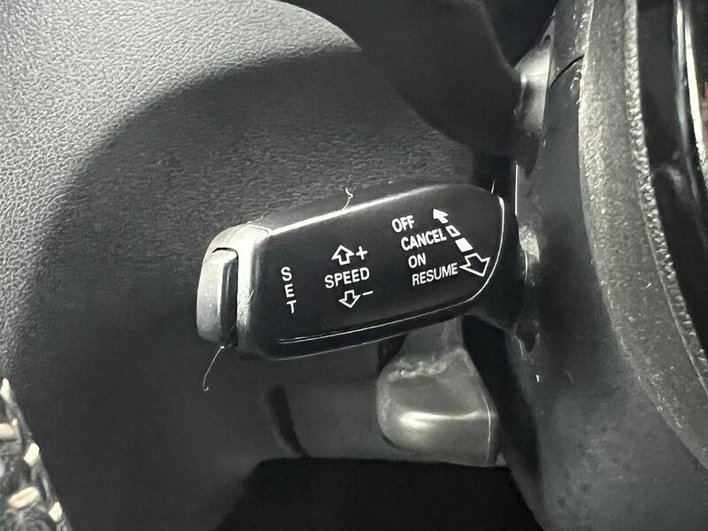 Audi A1 A1 1.4 TFSI S line Sportback S Tronic Euro 6 (s/s) 5dr - U1640692