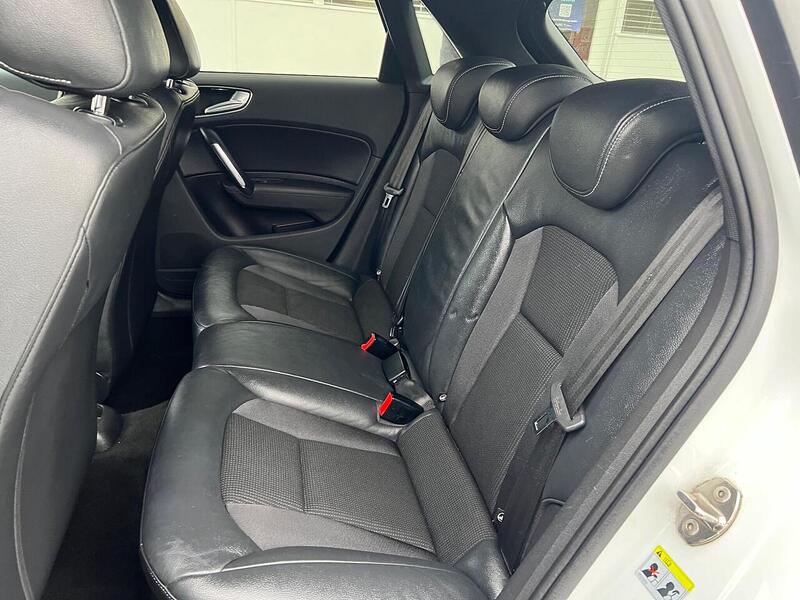 Audi A1 A1 1.4 TFSI S line Sportback S Tronic Euro 6 (s/s) 5dr - U1640692