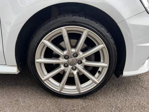 Audi A1 A1 1.4 TFSI S line Sportback S Tronic Euro 6 (s/s) 5dr - U1640692