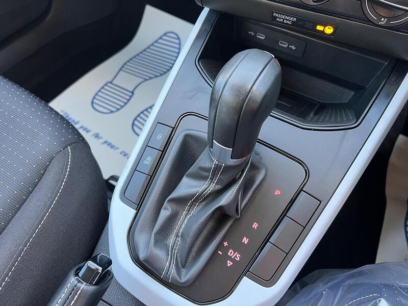 SEAT Arona Arona 1.0 TSI SE Technology DSG Euro 6 (s/s) 5dr - U1651320