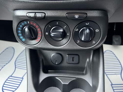 Vauxhall Corsa 1.4i ecoTEC Griffin Euro 6 5dr - U1651323