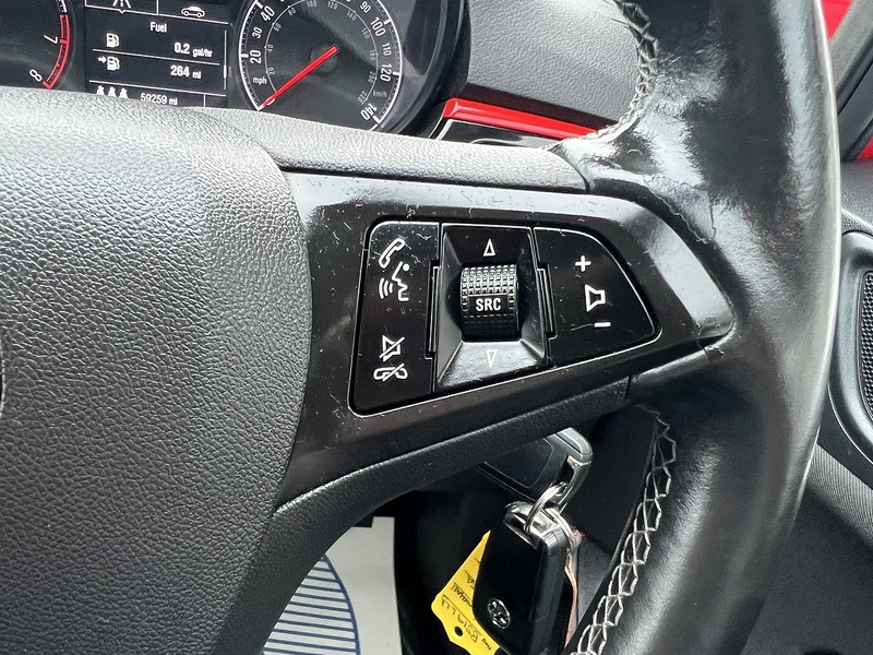 Vauxhall Corsa 1.4i ecoTEC Griffin Euro 6 5dr - U1651323