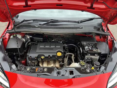 Vauxhall Corsa 1.4i ecoTEC Griffin Euro 6 5dr - U1651323