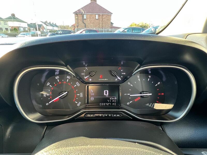 Citroen C3 Aircross C3 Aircross 1.2 PureTech Shine Euro 6 (s/s) 5dr - U1651325