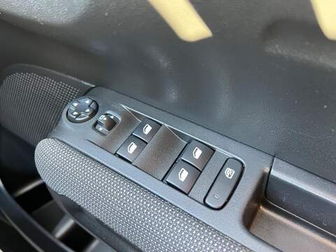 Citroen C3 Aircross C3 Aircross 1.2 PureTech Shine Euro 6 (s/s) 5dr - U1651325