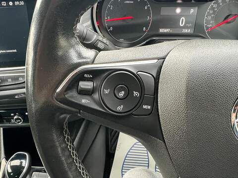 Vauxhall Crossland Crossland 1.2 Turbo Ultimate Auto Euro 6 (s/s) 5dr - U1651330