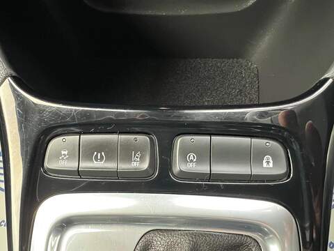 Vauxhall Crossland Crossland 1.2 Turbo Ultimate Auto Euro 6 (s/s) 5dr - U1651330