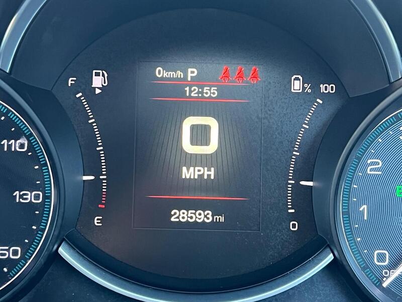 Fiat 500X 500X 1.5 FireFly Turbo MHEV Cross DCT Euro 6 (s/s) 5dr - U1651338