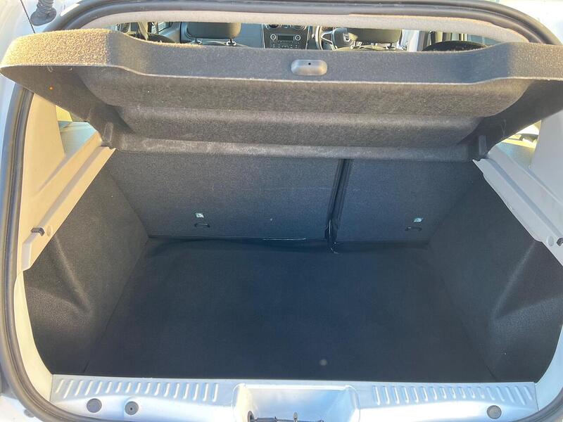 Dacia Sandero Sandero 1.0 SCe Essential Euro 6 5dr - U1651343