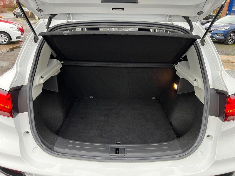 MG MG ZS 1.0 T-GDI Exclusive Auto Euro 6 5dr - U1651346