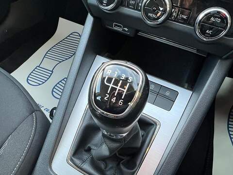 Skoda Octavia 1.0 TSI SE Technology Euro 6 (s/s) 5dr - U1651348