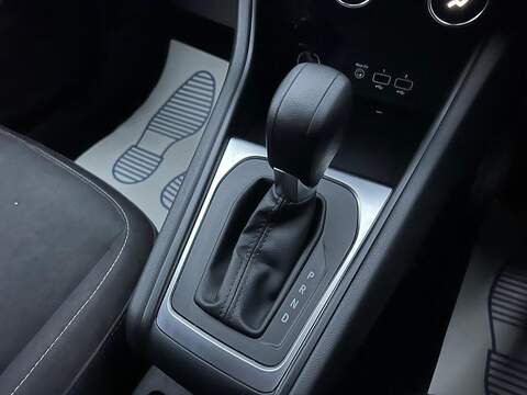 Renault Captur 1.3 TCe Iconic EDC Euro 6 (s/s) 5dr - U1651351