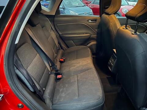 Renault Captur 1.3 TCe Iconic EDC Euro 6 (s/s) 5dr - U1651351