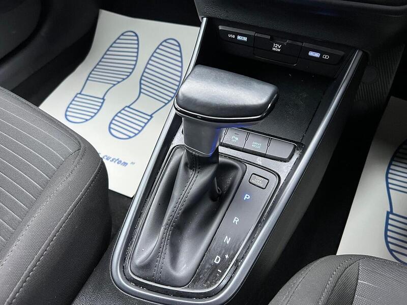 Hyundai i20 1.0 T-GDi MHEV SE Connect DCT Euro 6 (s/s) 5dr - U1651352