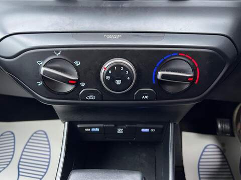 Hyundai i20 1.0 T-GDi MHEV SE Connect DCT Euro 6 (s/s) 5dr - U1651352