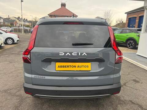 Dacia Jogger 1.0 TCe Extreme SE Euro 6 (s/s) 5dr - U1651353