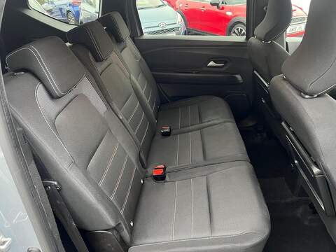 Dacia Jogger 1.0 TCe Extreme SE Euro 6 (s/s) 5dr - U1651353