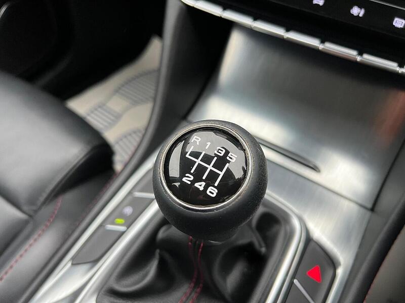 MG MG HS 1.5 T-GDI Excite Euro 6 (s/s) 5dr - U1651354