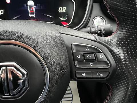 MG MG HS 1.5 T-GDI Excite Euro 6 (s/s) 5dr - U1651354