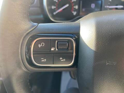 Citroen C3 1.2 PureTech Flair Plus Euro 6 (s/s) 5dr - U1651355