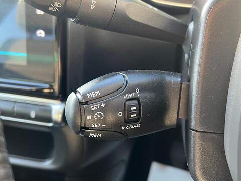 Citroen C3 1.2 PureTech Flair Plus Euro 6 (s/s) 5dr - U1651355