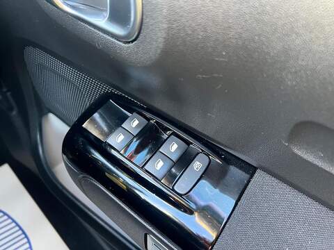 Citroen C3 1.2 PureTech Flair Plus Euro 6 (s/s) 5dr - U1651355